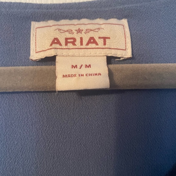 Ariat Long Shirt - Picture 2 of 2